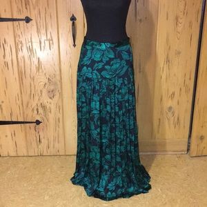 Harvé Benard Pleated Silk Maxi Skirt